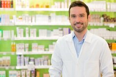 薬事法管理者（コスメ薬事法管理者）の資格取得のメリット ～有資格者が語る独学勉強法と難易度～