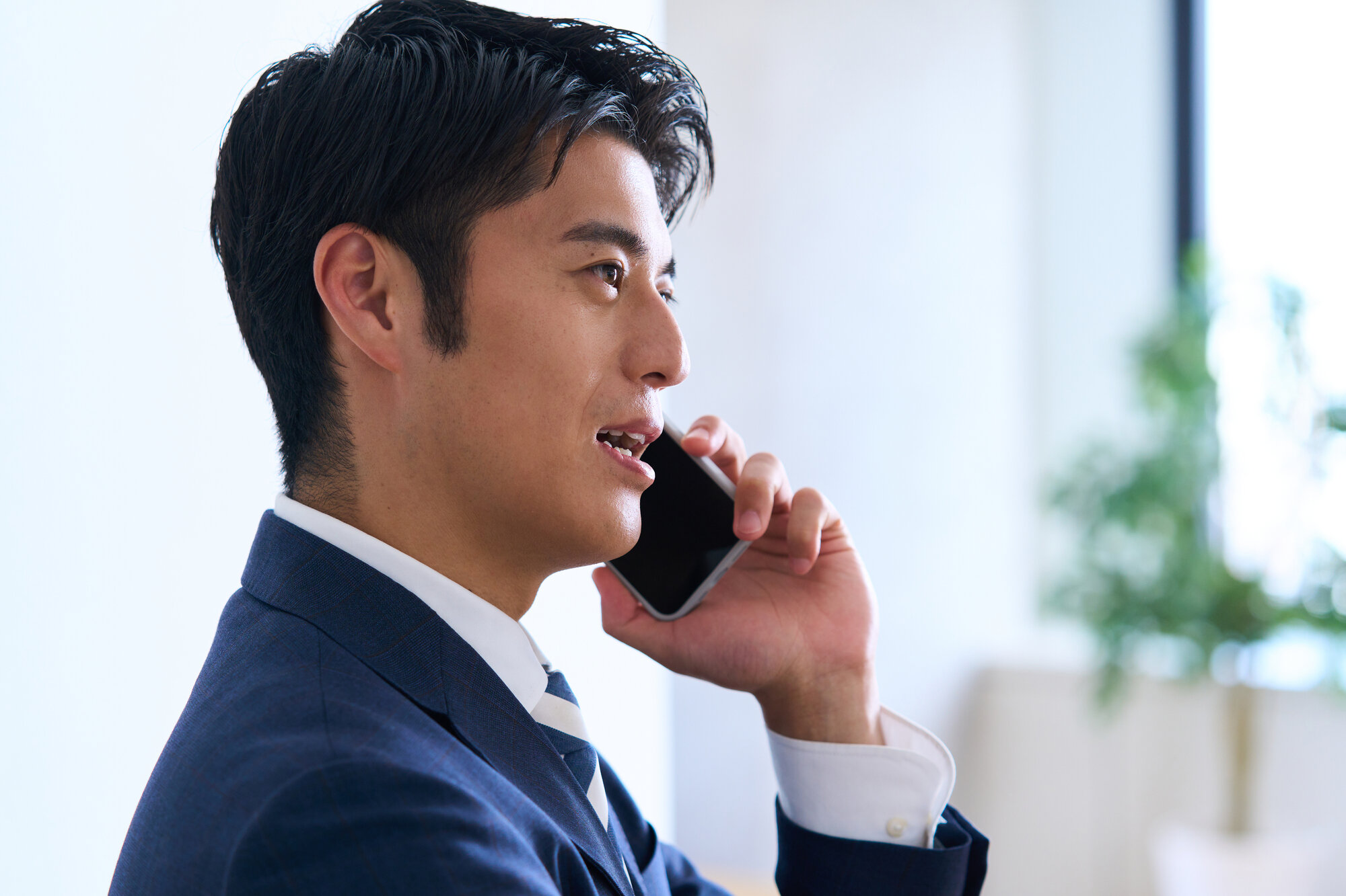 外資系企業の営業職へ転職する方法とは?必要なスキルや注意点も解説