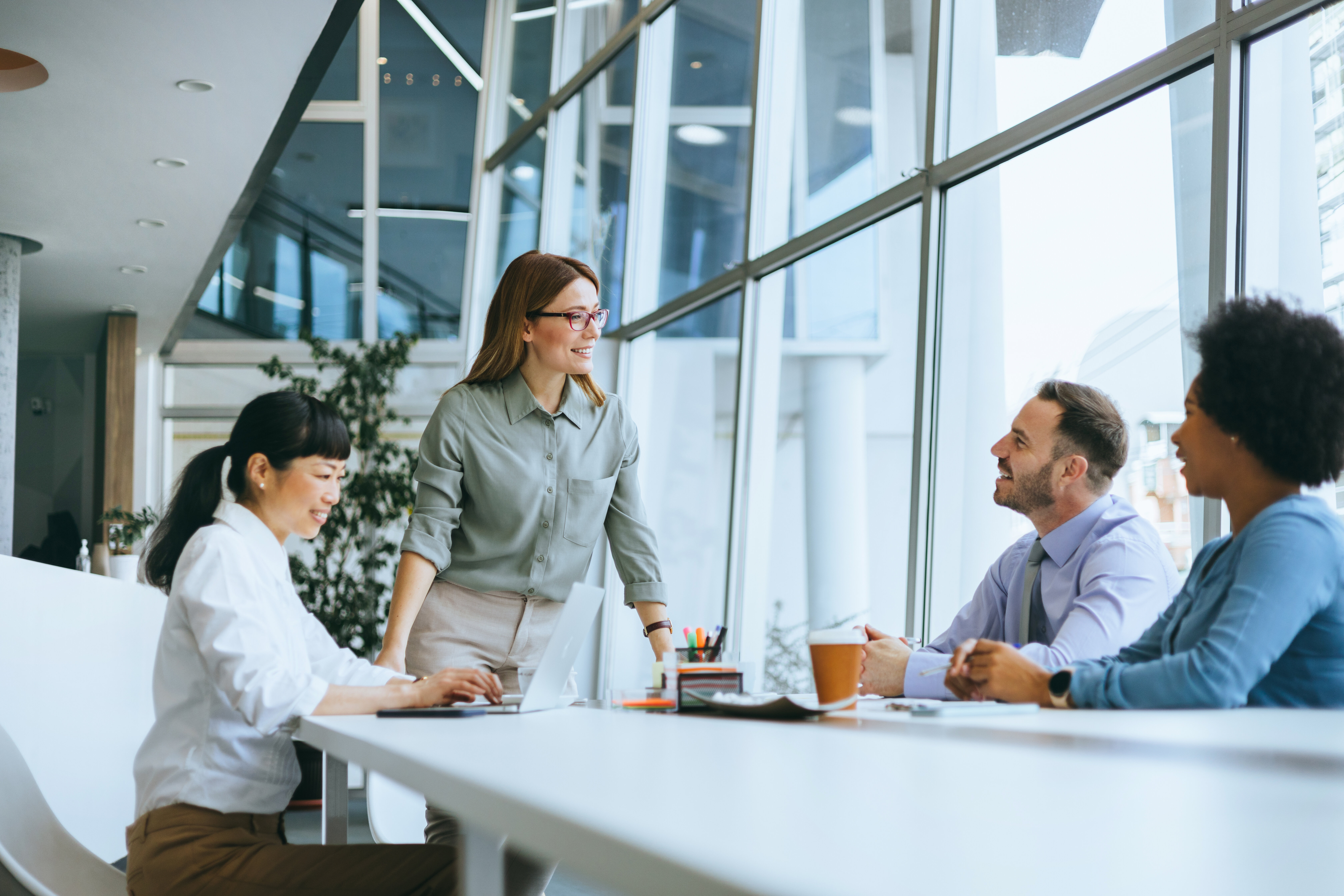 【2025年最新版】外資系 メーカー・商社・小売り業界の転職・求人特集